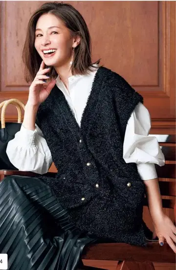 UNFILO [ STORY x UNFILO ] 샤기 니트 베스트 최신작