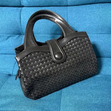 블랙 가죽 뜨개질 핸드백