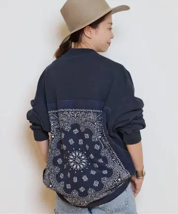 [ REMI RELIEF ] BANDANA 가디건