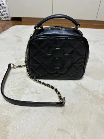 MARY QUANT 블랙 숄더백