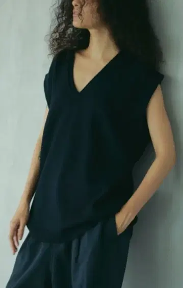 ETRE TOKYO 에트레토쿄 코튼 캐시미어 니트 베스트 네이비