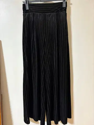 JEANASIS 블랙 스트라이프 팬츠 F 사이즈