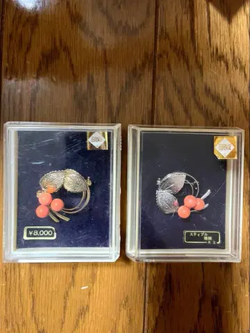 코랄 핑크 리프 디자인 브로치 금은 2개 세트