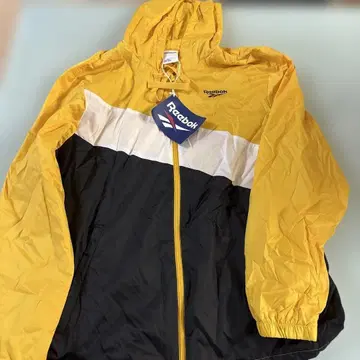 Reebok Classic 윈드브레이커 옐로우 컬러/블랙 새상품, 미사용