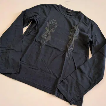 저스트 카발리 기하학 패턴 자수 블랙 긴팔 T셔츠