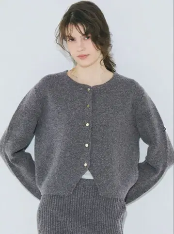 coca 융모 니트 금장 버튼 가디건