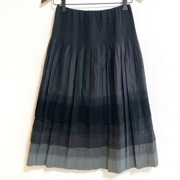 HANAE MORI 플리츠 스커트 38 블랙 그레이 고급 일본제 새상품급