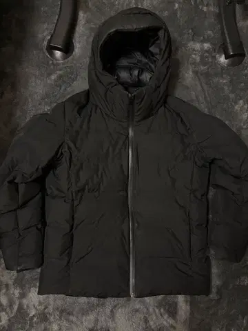 UNIQLO 후드 부착 다운 자켓