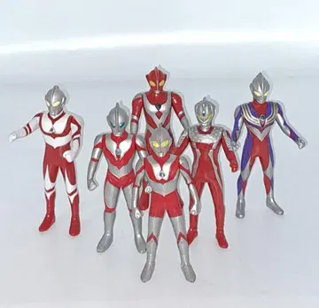 울트라맨 시리즈 피규어 6개 세트 약 12.5cm 사이즈