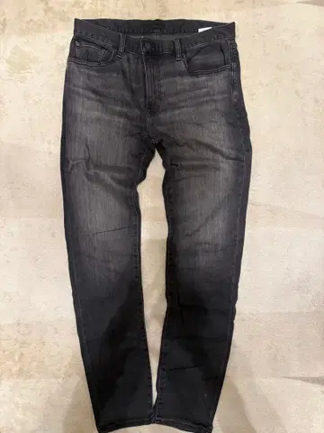 UNIQLO 웜 팬츠 블랙 데님 팬츠