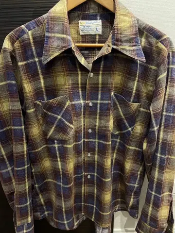 체크 셔츠 오픈 카라 70s