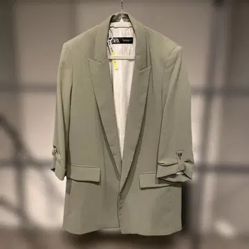 ZARA 라이트 그린 테일러드 자켓 EUR 5