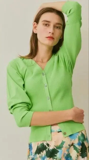 새상품 알아바일 래글런 퍼프 슬리브 리브 가디건