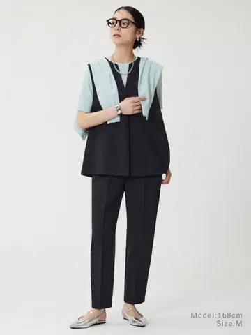 택 포함 프론트 턱 베스트 팬츠 셋업 플라스테