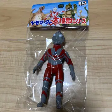 [ 미개봉 새상품 ] 울트라맨 A 조피 야모 마크 소프트 비닐