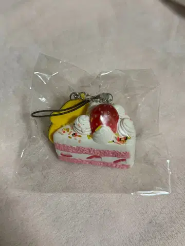 리락쿠마 스퀴즈 케이크 마스코트