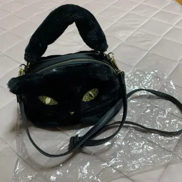 고양이 귀 디자인 숄더백 블랙