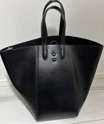 [ 정가 반액 이하 ] X NIHILO Eight mini 가죽 토트