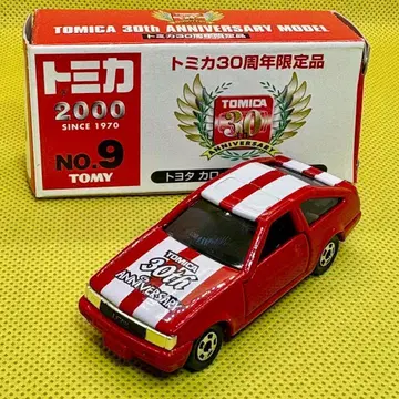토미카 30주년 한정판 도요타 카롤라 레빈 ( AE86 )