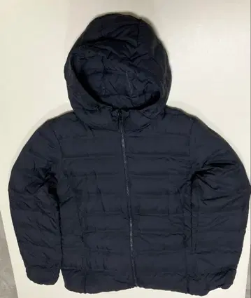 유니클로 심리스 다운 파카 점퍼