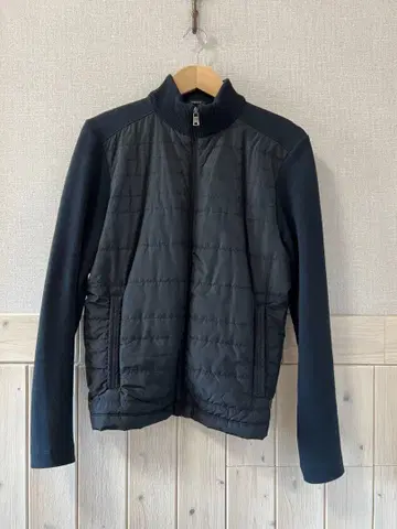 HUGO BOSS 블랙 자켓 새상품급