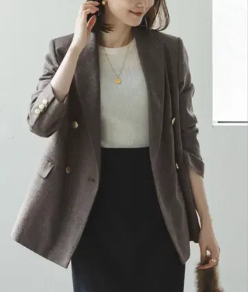 NOBLE 울 플라노 피크 라펠 자켓