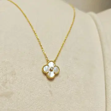 Van Cleef&Arpels 목걸이