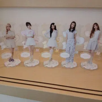 ILLIT 애니마이 복권 C상 컴플리트