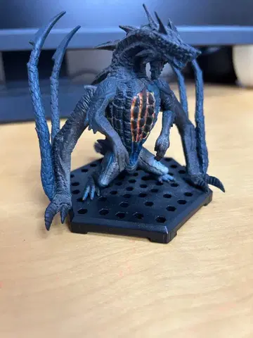 몬스터 헌터 고그마지오스 피규어