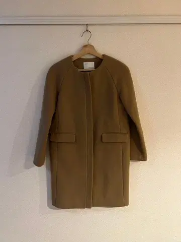 이에나 노카라 코트