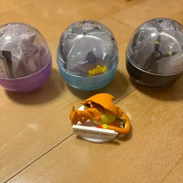 포켓몬 센터 한정판 말을 듣지 않는 4종 가챠