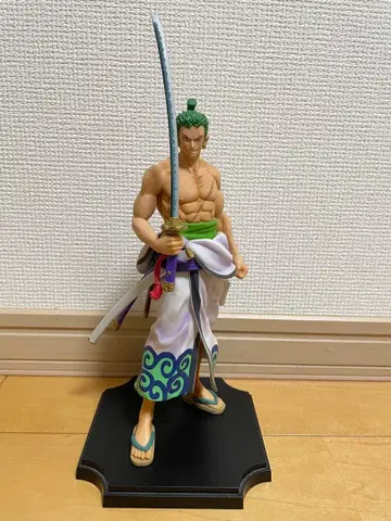 제일복권 원피스 와노쿠니편 C상 조로쥬로 & 염마 피규어