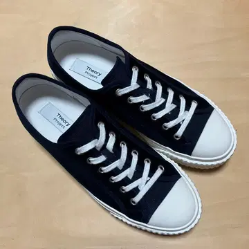 스페인산 띠어리 벨벳 스니커즈 네이비