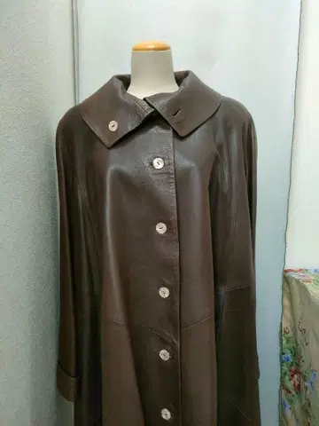 PEDRO PIZ 스페인산 브라운 롱 코트 레트로 구제 의류