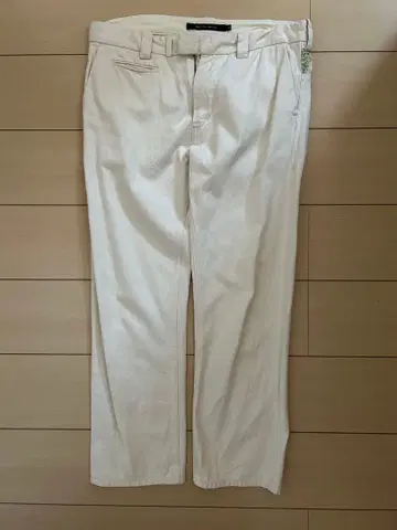 Wafflish Waffle 화이트 치노 팬츠 사이즈 2