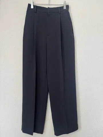 블랙 와이드 팬츠 플리츠 슬릿