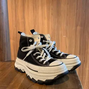 새상품급! 컨버스 트렉 웨이브 하이컷 24cm