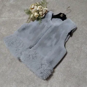 새상품! 밑단 튤 베스트