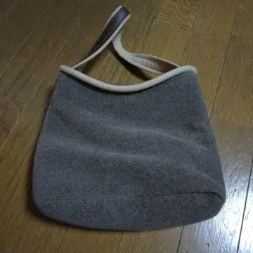 키타무라 울 핸드백