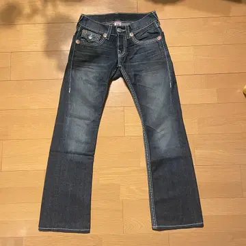 True Religion 부츠컷 데님
