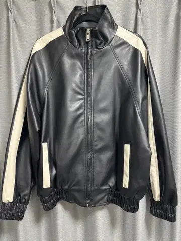 VTWO 가죽 자켓 M 사이즈