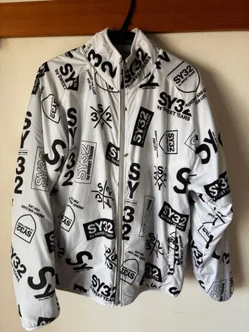 SY32 로고 프린트 블루종 리버서블