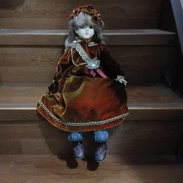 빅토리아 스타일 인형