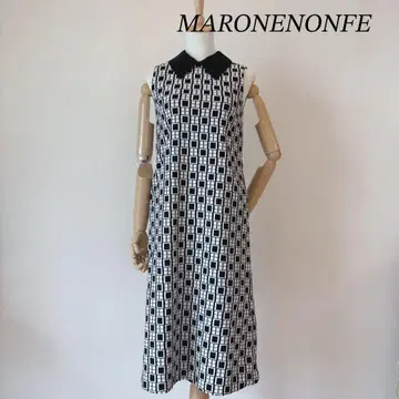 [ 미사용급 ] MARONENONFE 기하학 패턴 모노톤 카라 부착 포멀