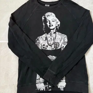 RUDE 마릴린 몬로 프린트 맨투맨 이탈리아제