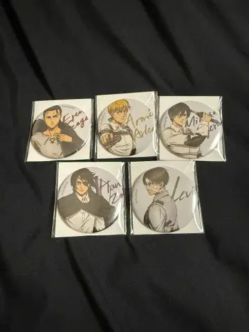 진격의 거인 베이스 야드 도쿄 땅울림 캔뱃지 뽑기