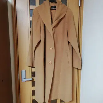 9호 카멜 롱 코트 3버튼 솔레일