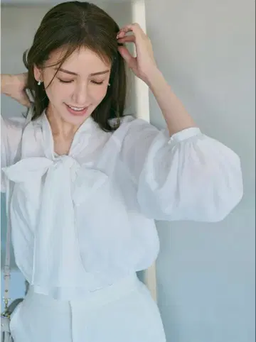 [ CELFORD ] 미사용 새상품 셀포드 리본 블라우스