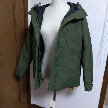 다운 자켓 그린 컬러 유스미타케 컬러