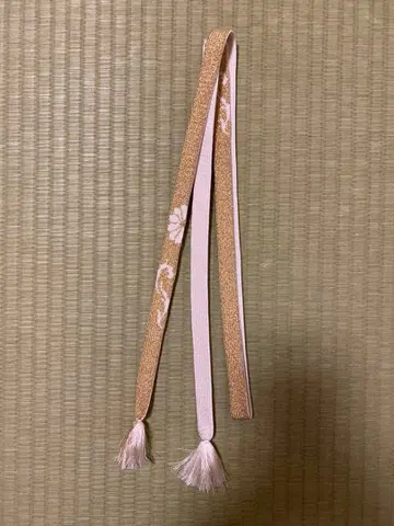 꽃무늬 허리띠 골드 x 화이트 부채 포함